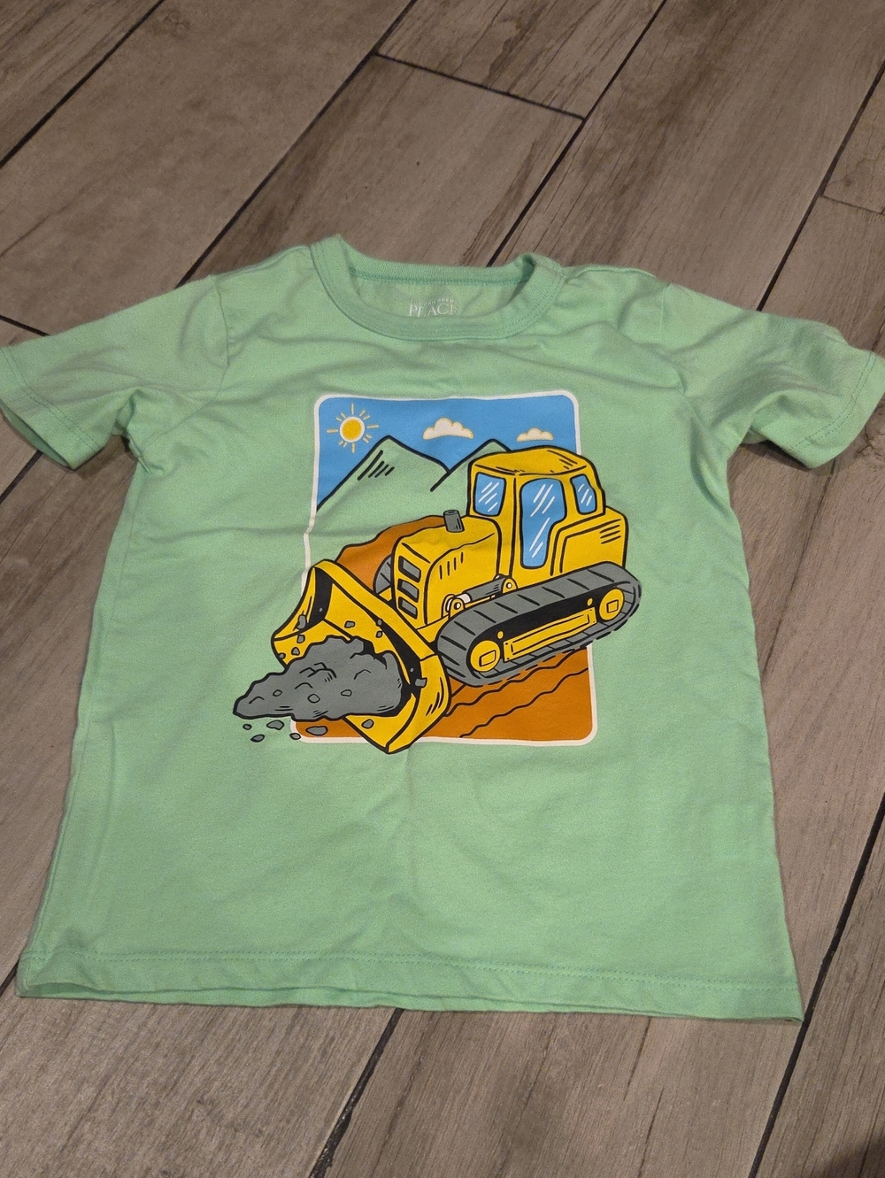 🥠The Children's Place Mint Green Bulldozer Graphic Tee🦔